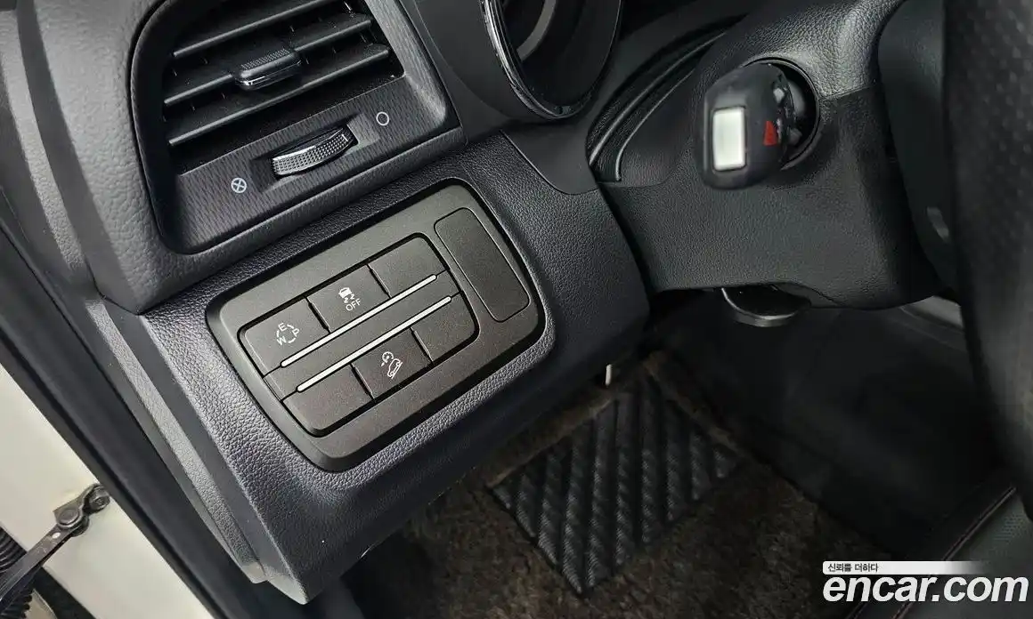 SsangYong TIBOLI 2019 1.6 Автомат в Москве № 33444, фото 14