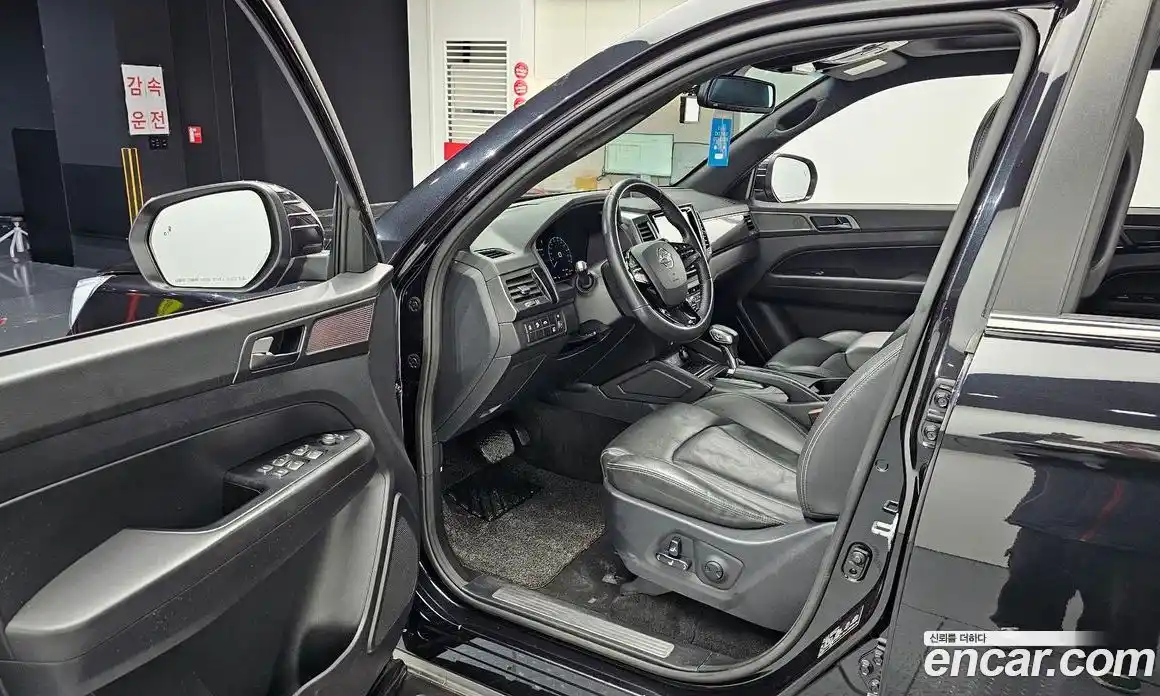 SsangYong Rexton 2022 2.2 Автомат в Москве № 33969, фото 9