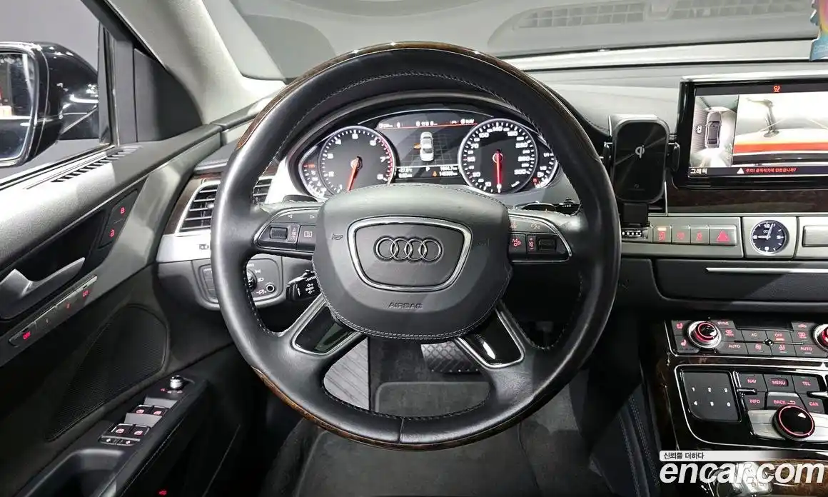Audi A8 2013 4.0 Автомат в Москве № 343751, фото 15
