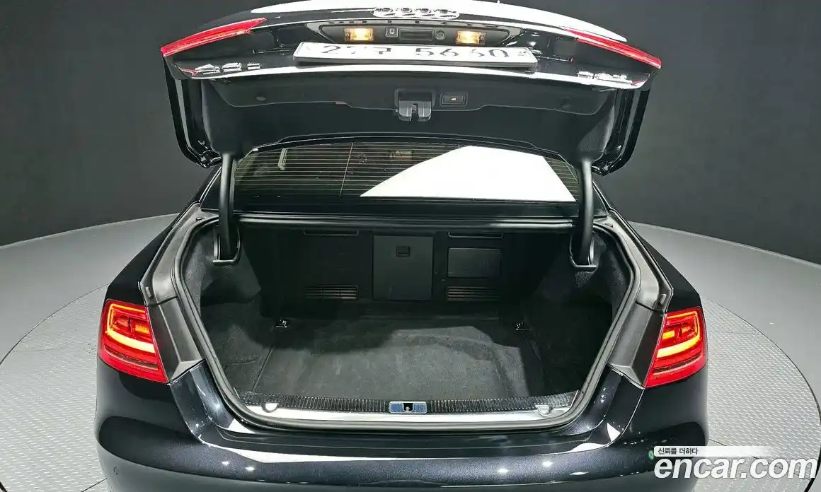 Audi A8 2013 4.0 Автомат в Москве № 343751, фото 18