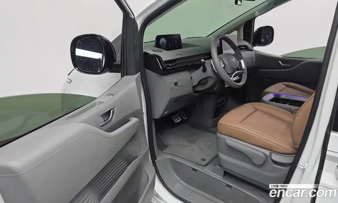 Hyundai Staria 2023 2.2 Автомат в Москве № 3584, фото 17