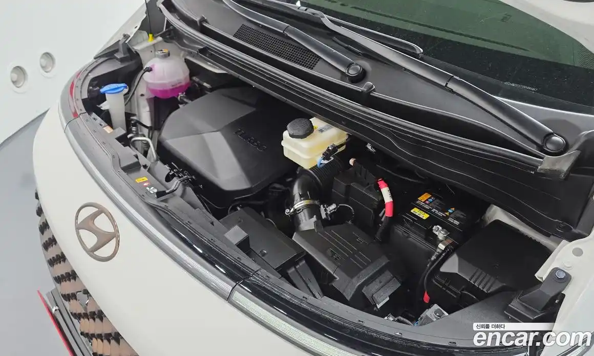 Hyundai Staria 2023 2.2 Автомат в Москве № 3584, фото 19