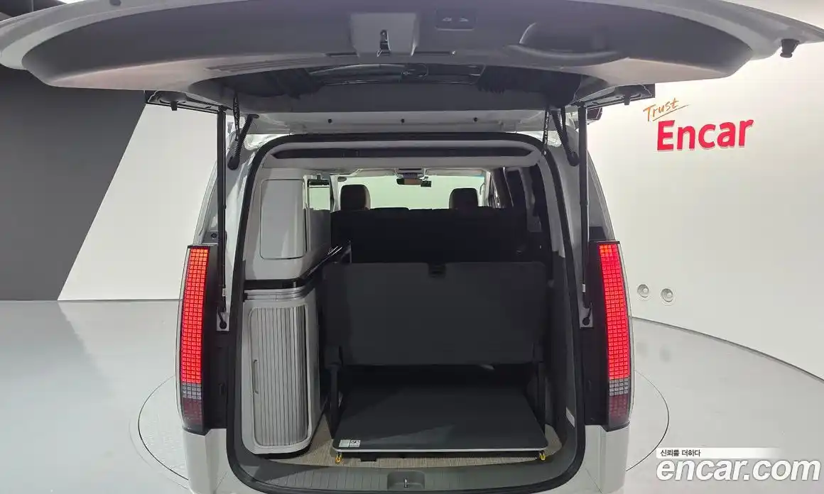 Hyundai Staria 2023 2.2 Автомат в Москве № 3584, фото 20