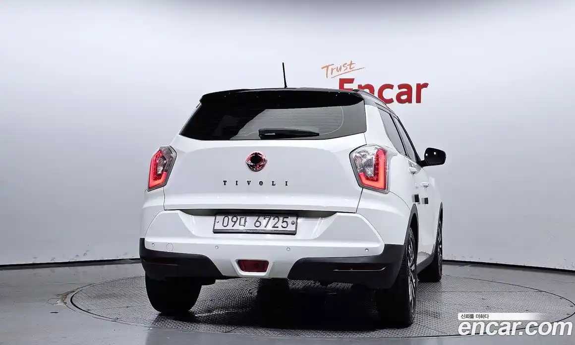 SsangYong TIBOLI 2018 1.6 Автомат в Москве № 36024, фото 4