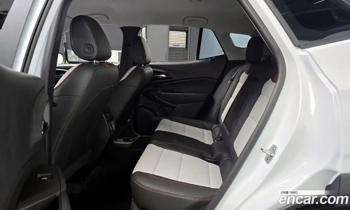 Chevrolet Trax 2025 1.2 Автомат в Москве № 370305, фото 13