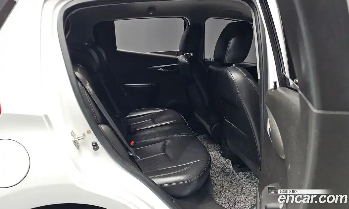 Chevrolet Spark 2017 1.0 Автомат в Москве № 371183, фото 12