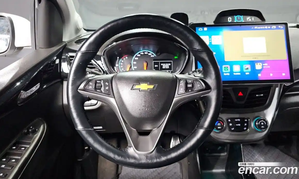 Chevrolet Spark 2017 1.0 Автомат в Москве № 371183, фото 13