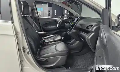 Chevrolet Spark 2016 1.0 Автомат в Москве № 38037, миниатюра 11