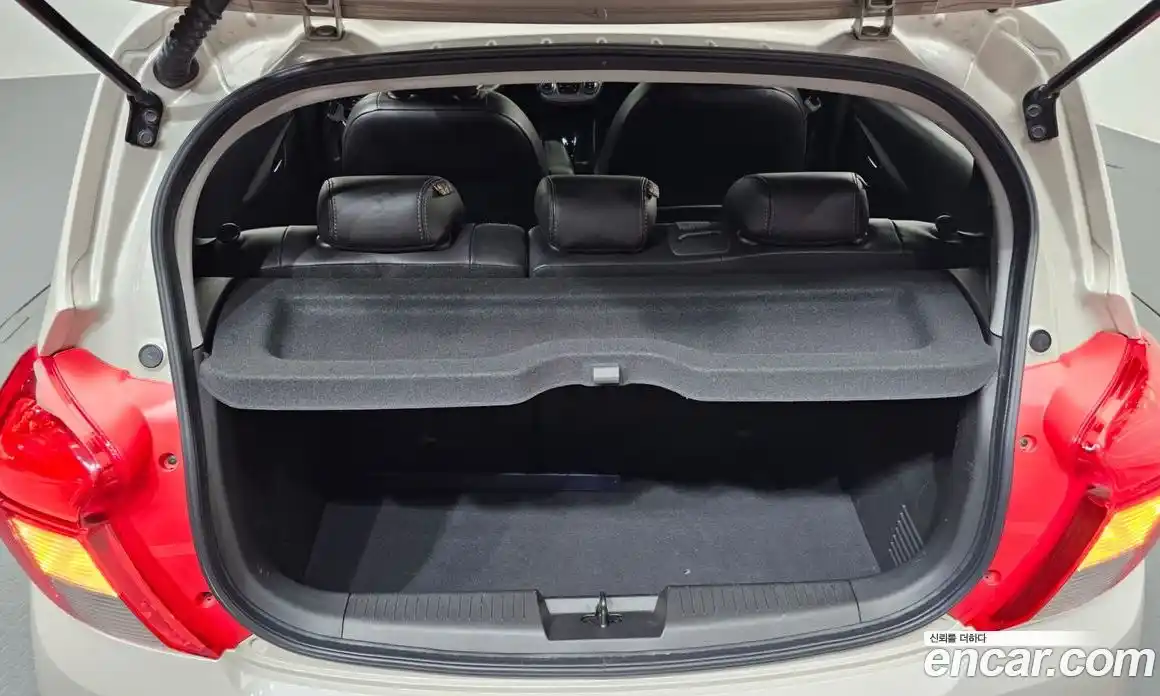 Chevrolet Spark 2016 1.0 Автомат в Москве № 38037, фото 20