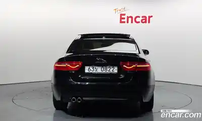 Jaguar XE 2016 2.0 Автомат в Москве № 385984, миниатюра 4
