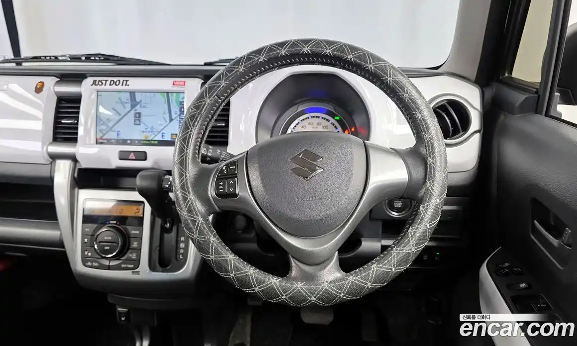 Suzuki Hustler 2015 0.7 Автомат в Москве № 387646, фото 13