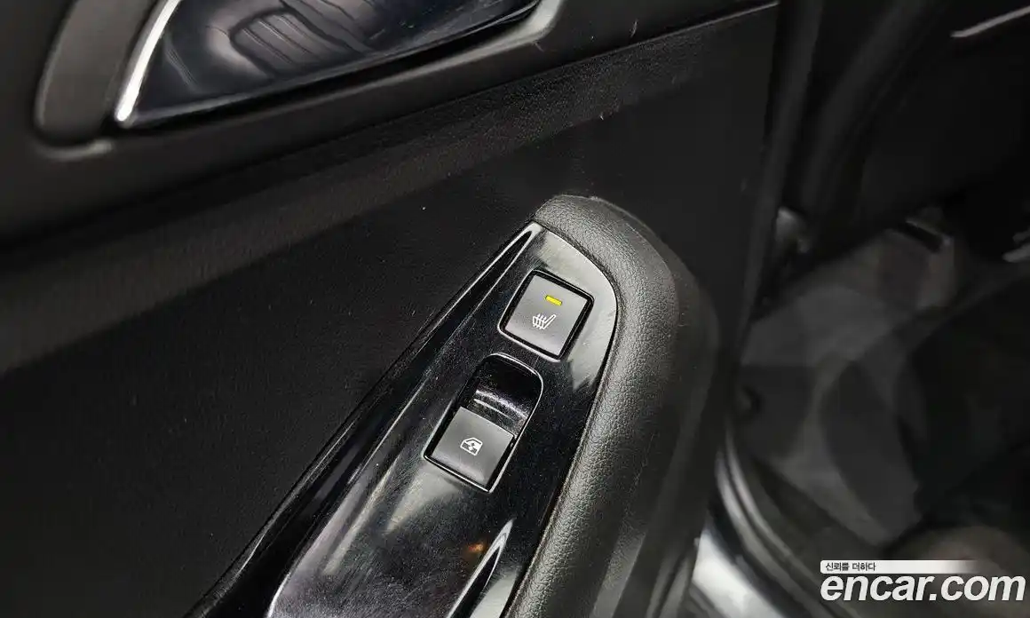 Chevrolet Orlando 2018 2.0 Автомат в Москве № 39139, фото 19