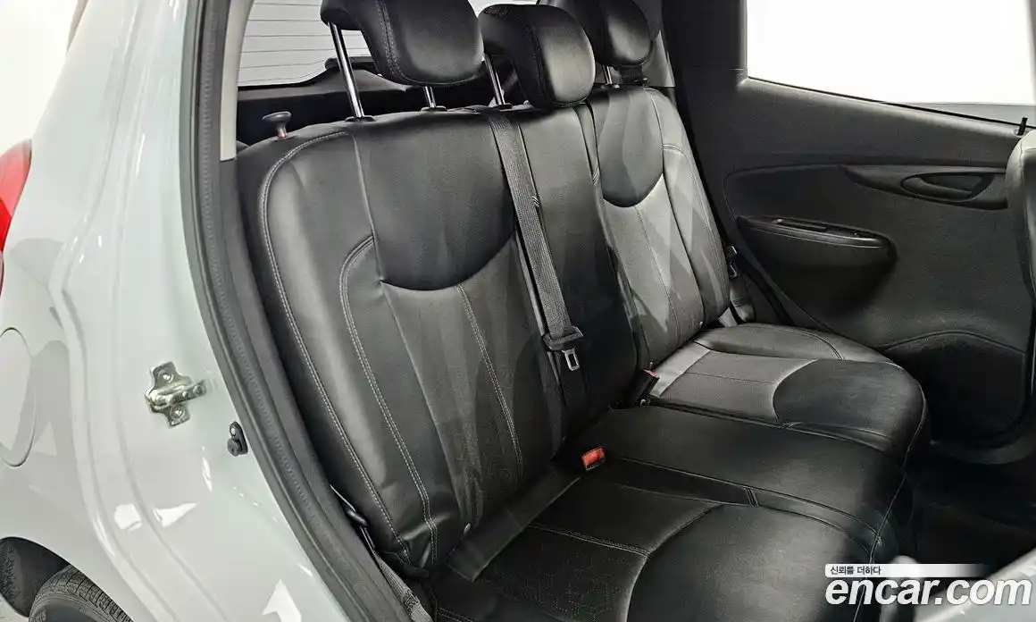 Chevrolet Spark 2016 1.0 Автомат в Москве № 39476, фото 6