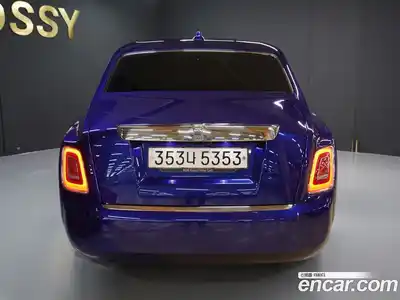 Rolls-Royce Phantom 2022 6.7 Автомат в Москве № 407374, миниатюра 4