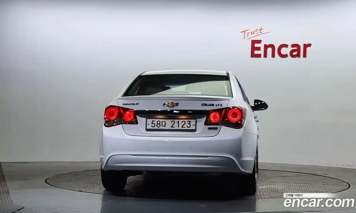 Chevrolet Cruze 2014 1.4 Автомат в Москве № 41132, фото 18