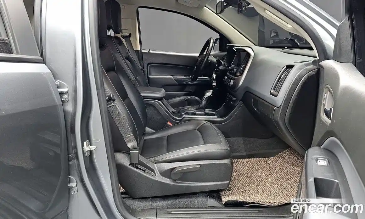 Chevrolet Colorado 2022 3.6 Автомат в Москве № 41255, фото 14