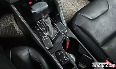 Kia Niro 2022 1.6 Автомат в Москве № 418519, миниатюра 9