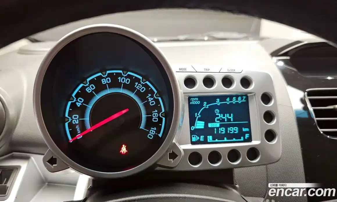 Chevrolet Spark 2012 1.0 Автомат в Москве № 42166, фото 14