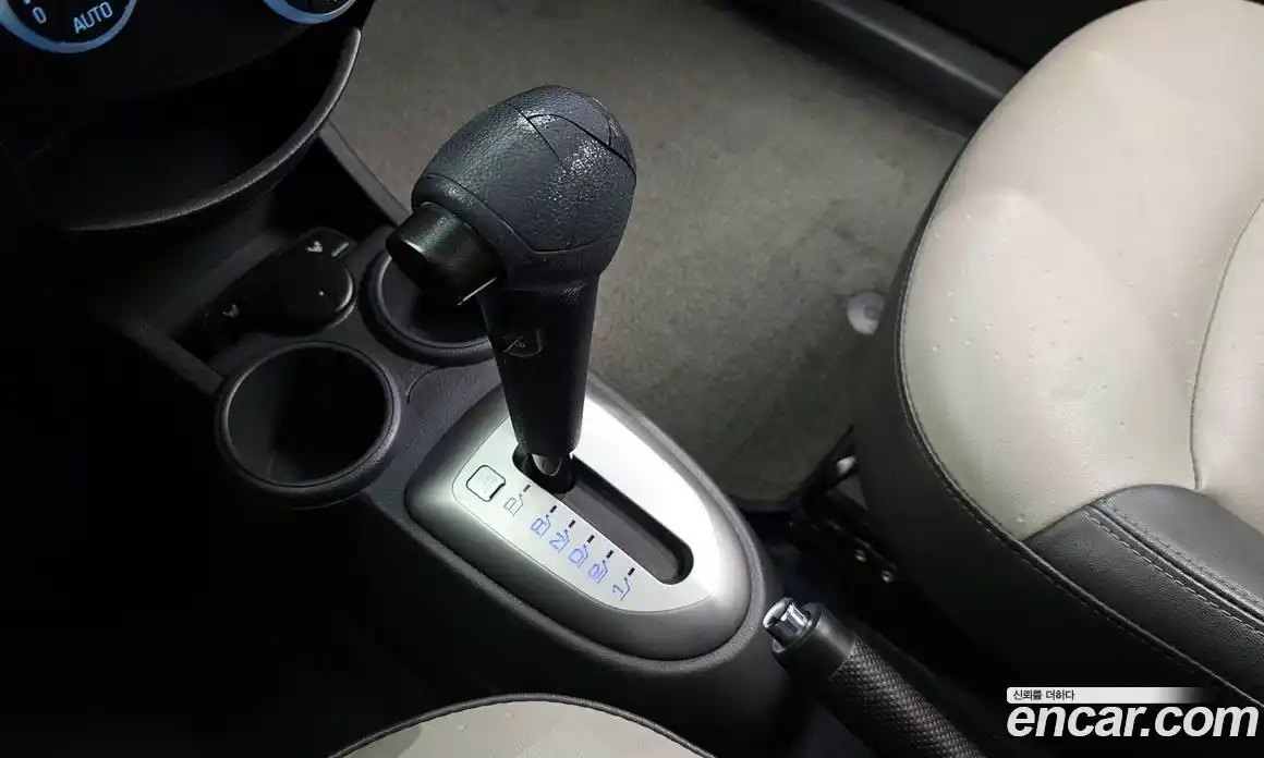 Chevrolet Spark 2012 1.0 Автомат в Москве № 42166, фото 20