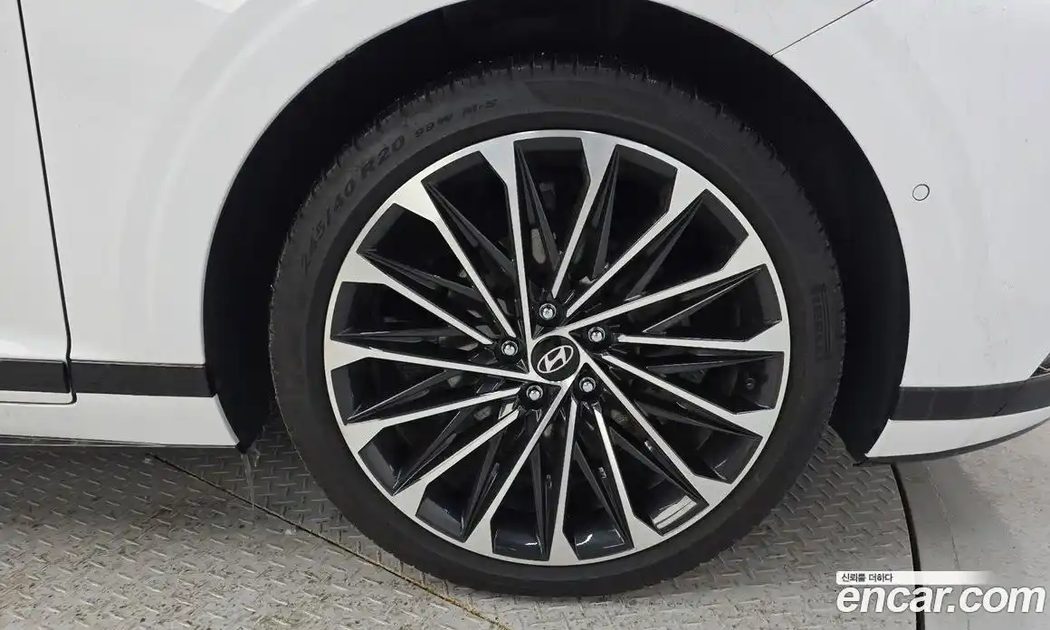 Hyundai Grandeur 2024 1.6 Автомат в Москве № 42496, фото 18