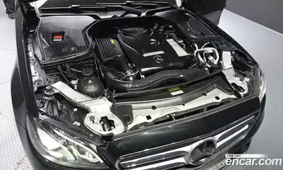 Mercedes-Benz E-Class 2018 2.0 Автомат в Москве № 427644, миниатюра 6