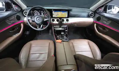 Mercedes-Benz E-Class 2018 2.0 Автомат в Москве № 427644, миниатюра 7