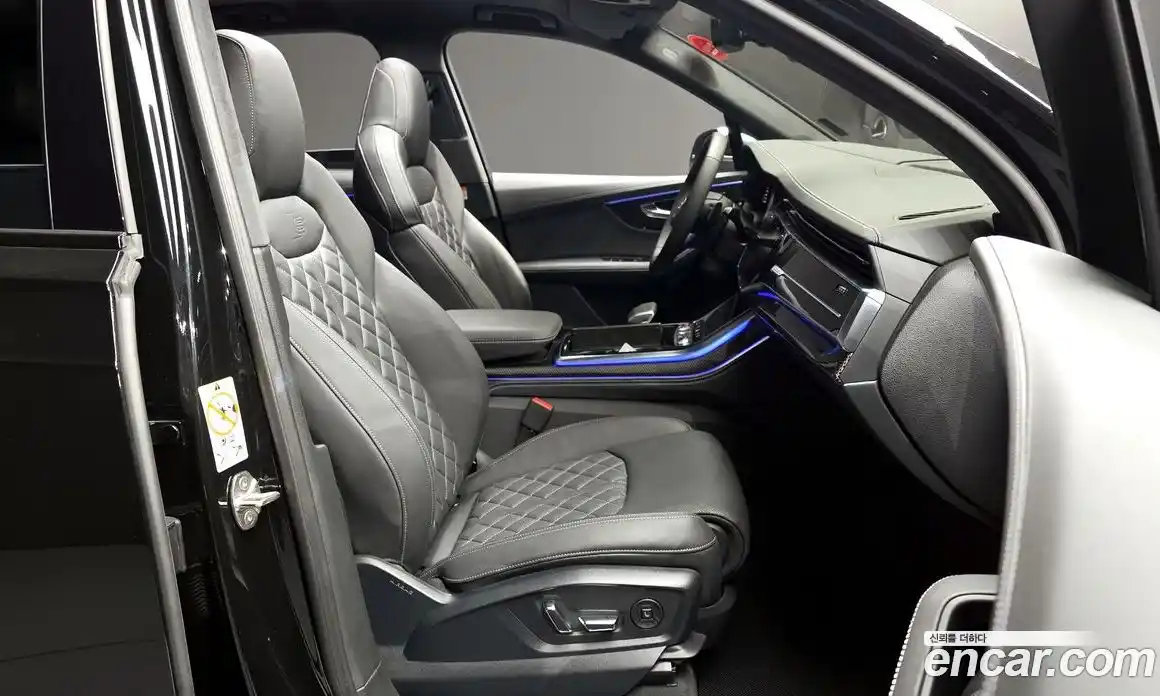 Audi SQ7 2023 4.0 Автомат в Москве № 428488, фото 11