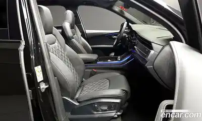 Audi SQ7 2023 4.0 Автомат в Москве № 428488, миниатюра 11