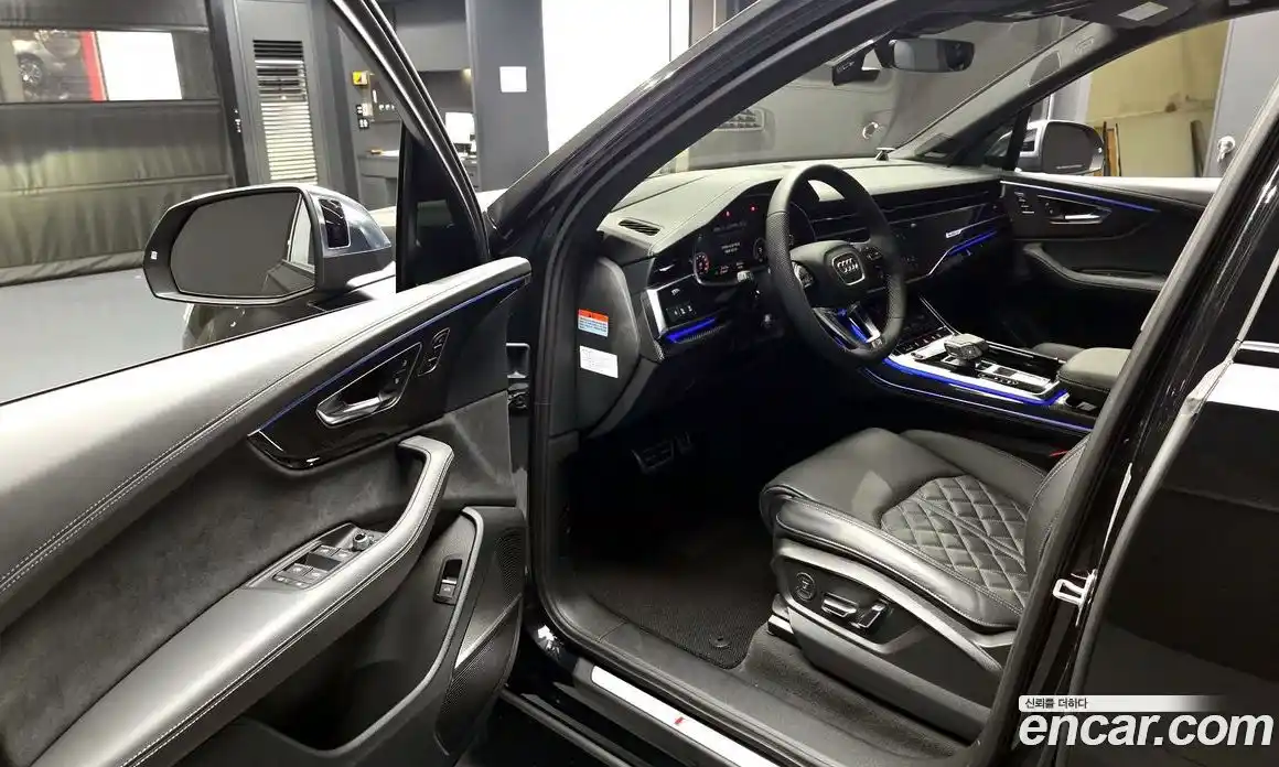 Audi SQ7 2023 4.0 Автомат в Москве № 428488, фото 10