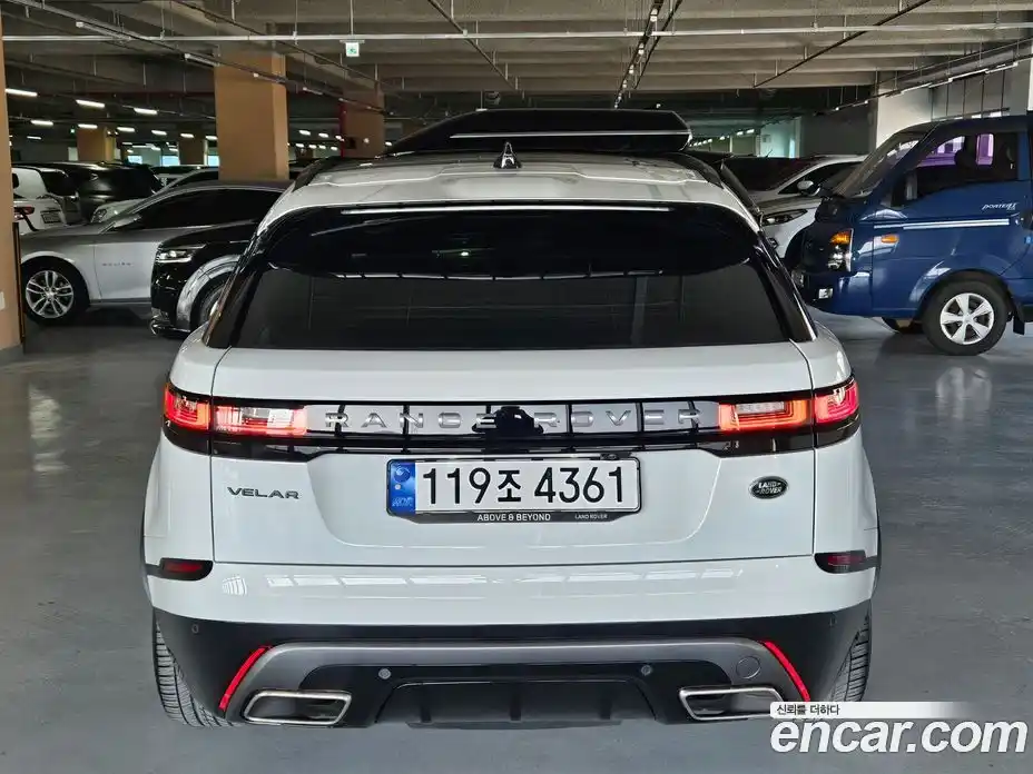 Land Rover Range-Rover Velar 2023 3.0 Автомат в Москве № 431675, фото 5