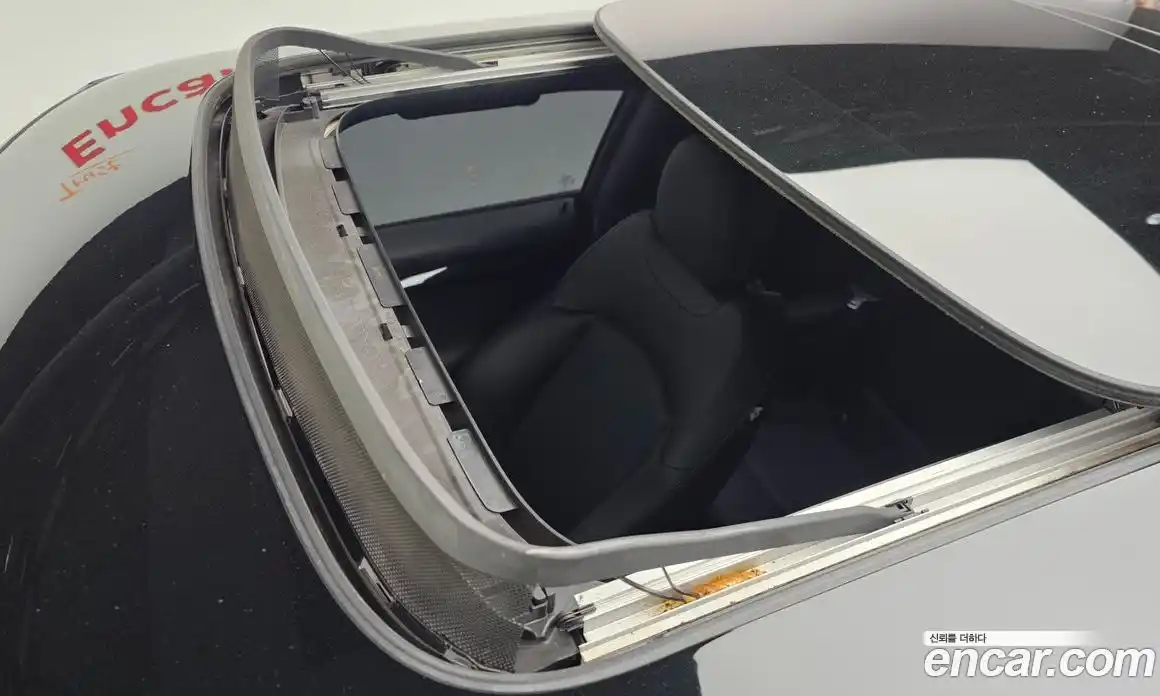 Mini Cooper 2014 1.5 Автомат в Москве № 432147, фото 19