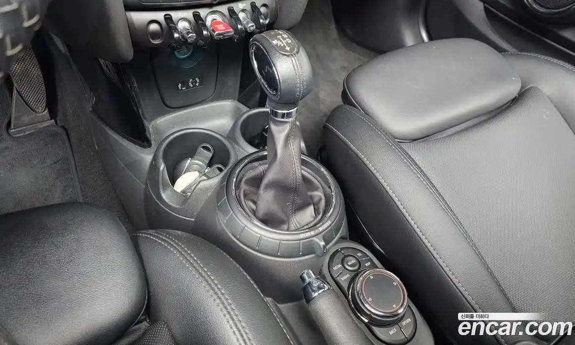 Mini Cooper 2014 1.5 Автомат в Москве № 432147, фото 9