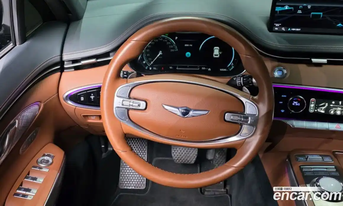 Genesis GV70 2021 2.5 Автомат в Москве № 453400, фото 13