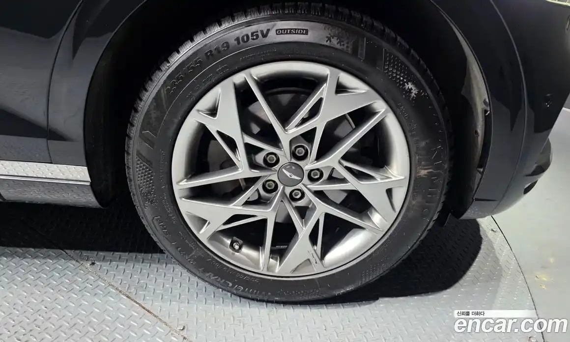 Genesis GV70 2021 2.5 Автомат в Москве № 453400, фото 5