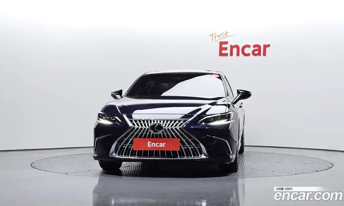 Lexus ES 2026 2.5 Автомат в Москве № 456094, фото 3