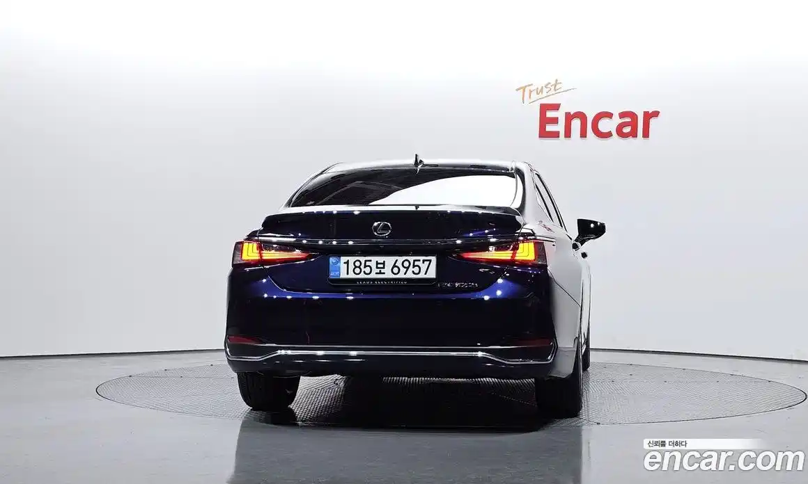 Lexus ES 2026 2.5 Автомат в Москве № 456094, фото 4