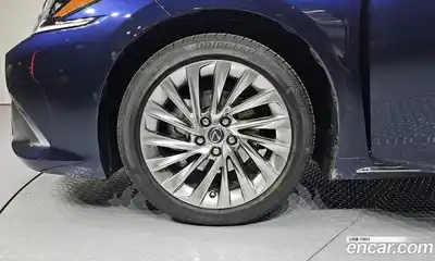 Lexus ES 2026 2.5 Автомат в Москве № 456094, миниатюра 5