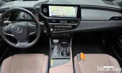 Lexus ES 2026 2.5 Автомат в Москве № 456094, миниатюра 7