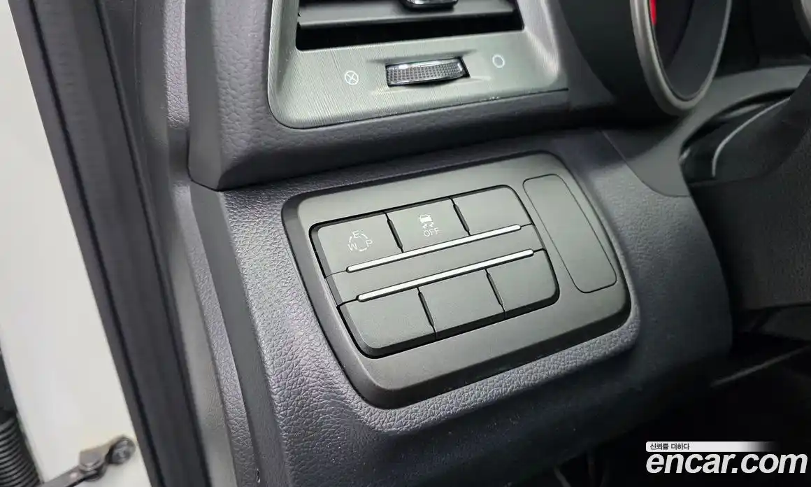 SsangYong TIBOLI 2018 1.6 Автомат в Москве № 462399, фото 13