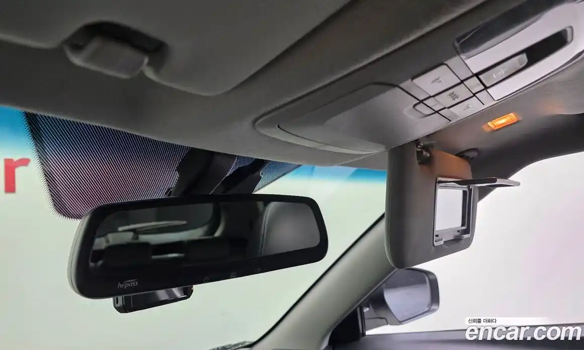 SsangYong TIBOLI 2018 1.6 Автомат в Москве № 462399, фото 15