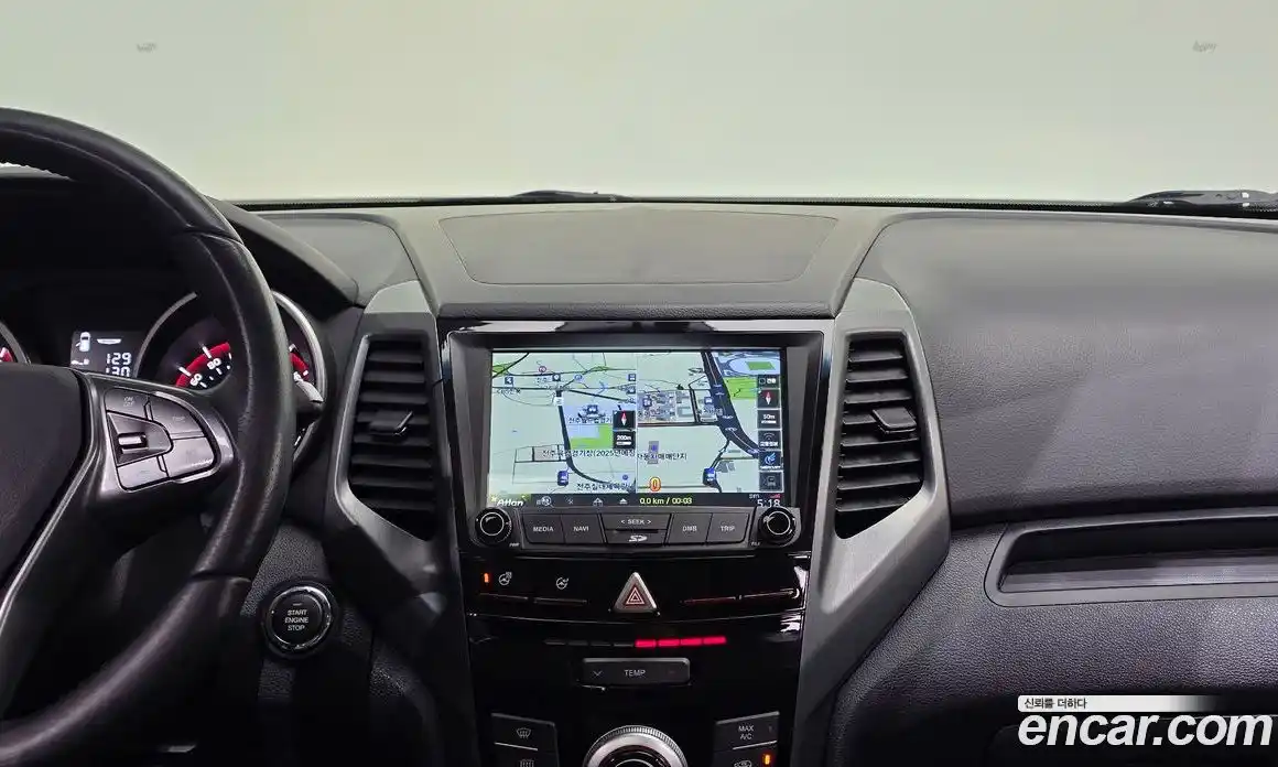 SsangYong TIBOLI 2018 1.6 Автомат в Москве № 462399, фото 16