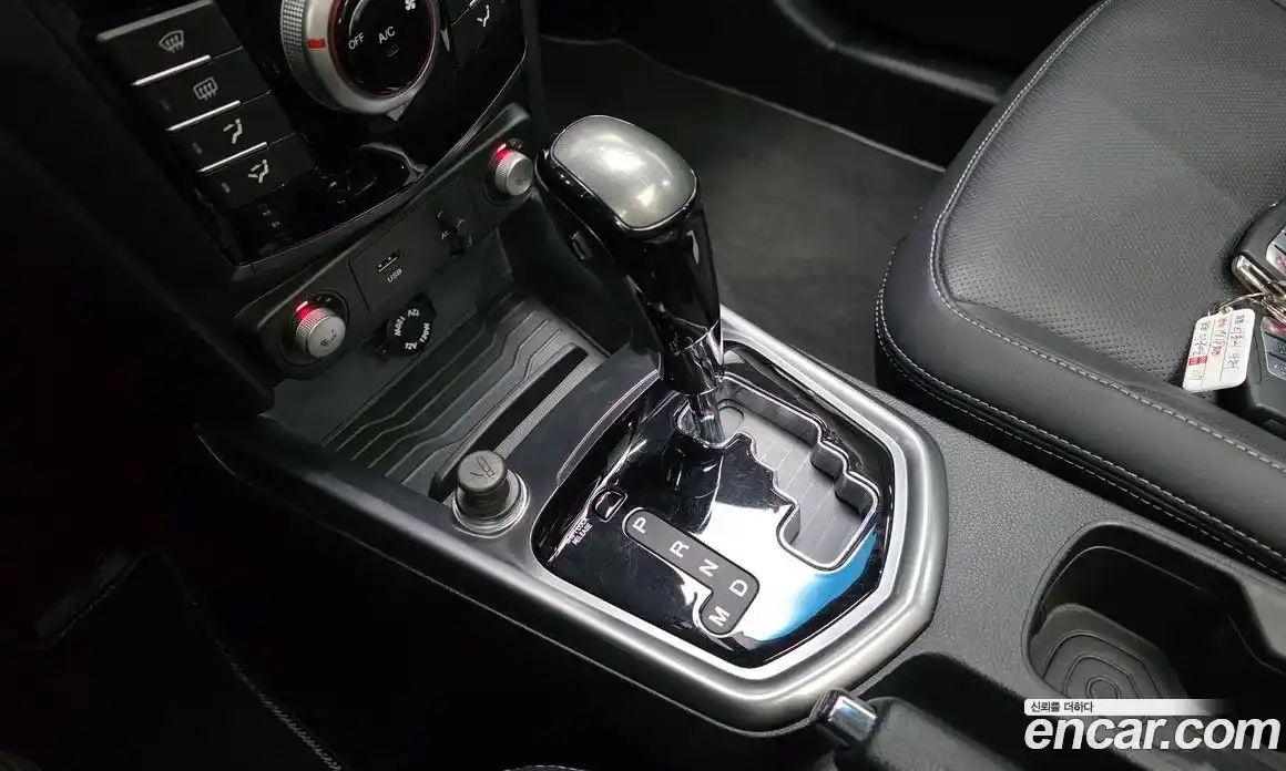 SsangYong TIBOLI 2018 1.6 Автомат в Москве № 462399, фото 9