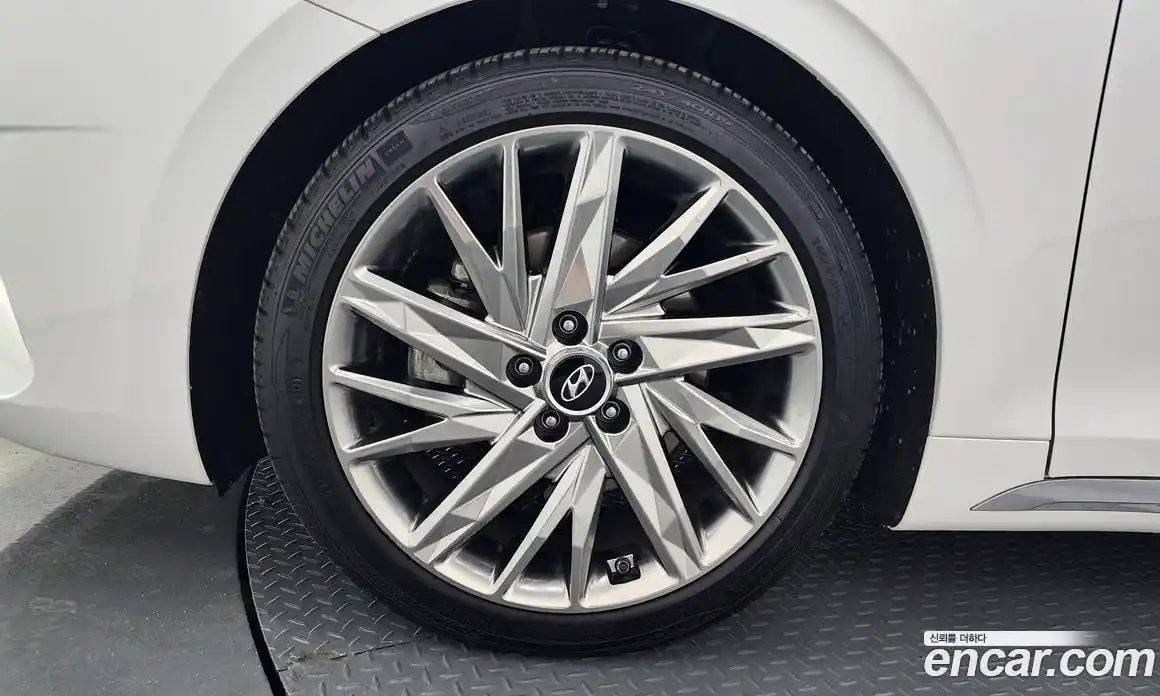 Hyundai Grandeur 2020 2.5 Автомат в Москве № 46364, фото 4