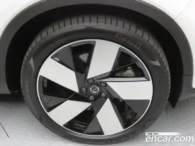 Volvo C40 2024 0.2 Автомат в Москве № 470067, миниатюра 7