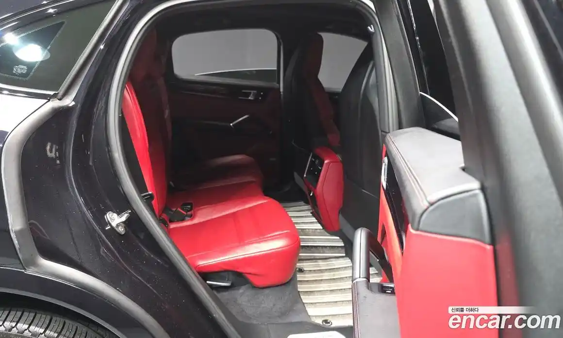 Porsche Cayenne 2020 3.0 Автомат в Москве № 470483, фото 11