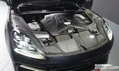 Porsche Cayenne 2020 3.0 Автомат в Москве № 470483, миниатюра 5