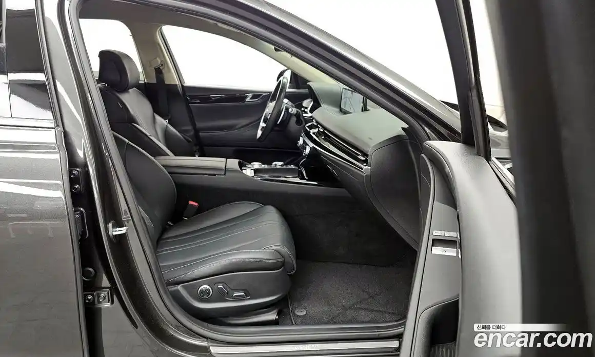 Genesis G80 2024 2.5 Автомат в Москве № 56860, фото 13