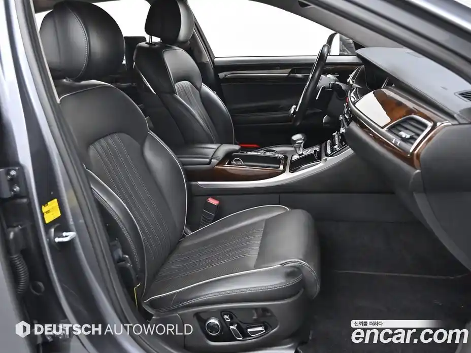 Genesis EQ900 2016 5.0 Автомат в Москве № 59405, фото 10