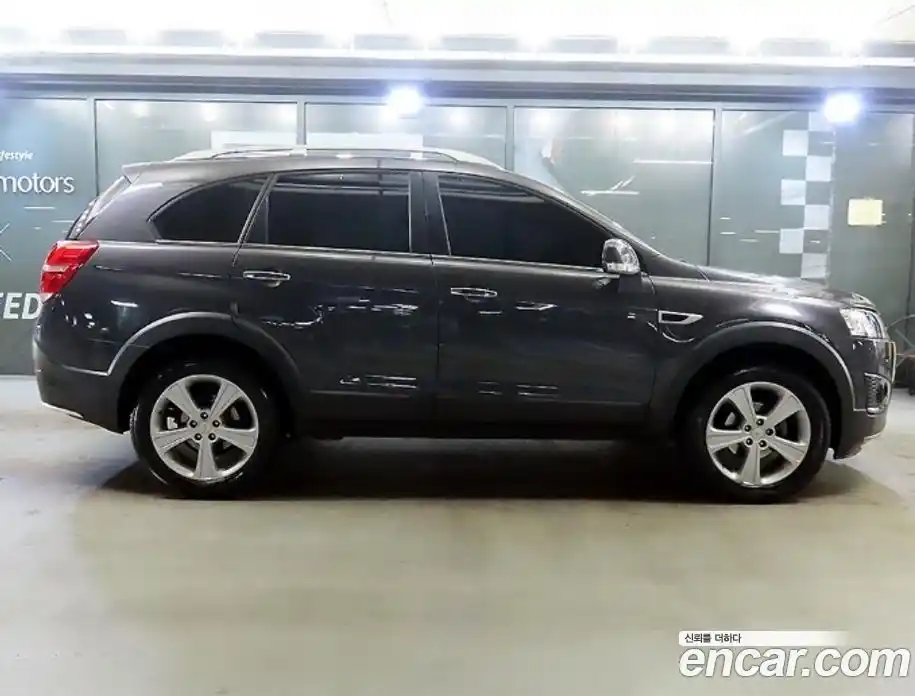 Chevrolet Captiva 2015 2.0 Автомат в Москве № 76520, фото 3