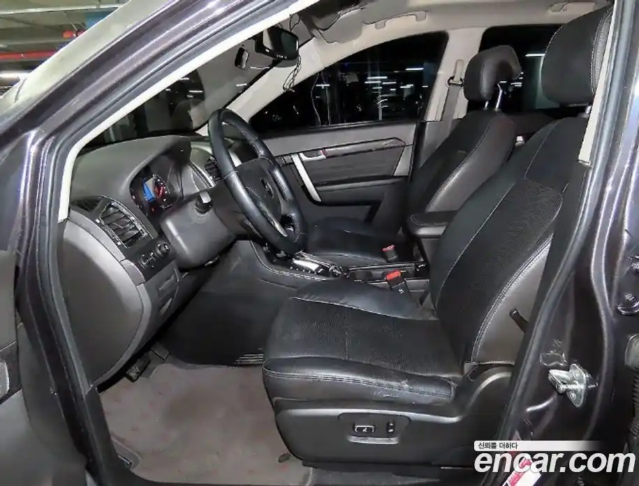 Chevrolet Captiva 2015 2.0 Автомат в Москве № 76520, фото 6